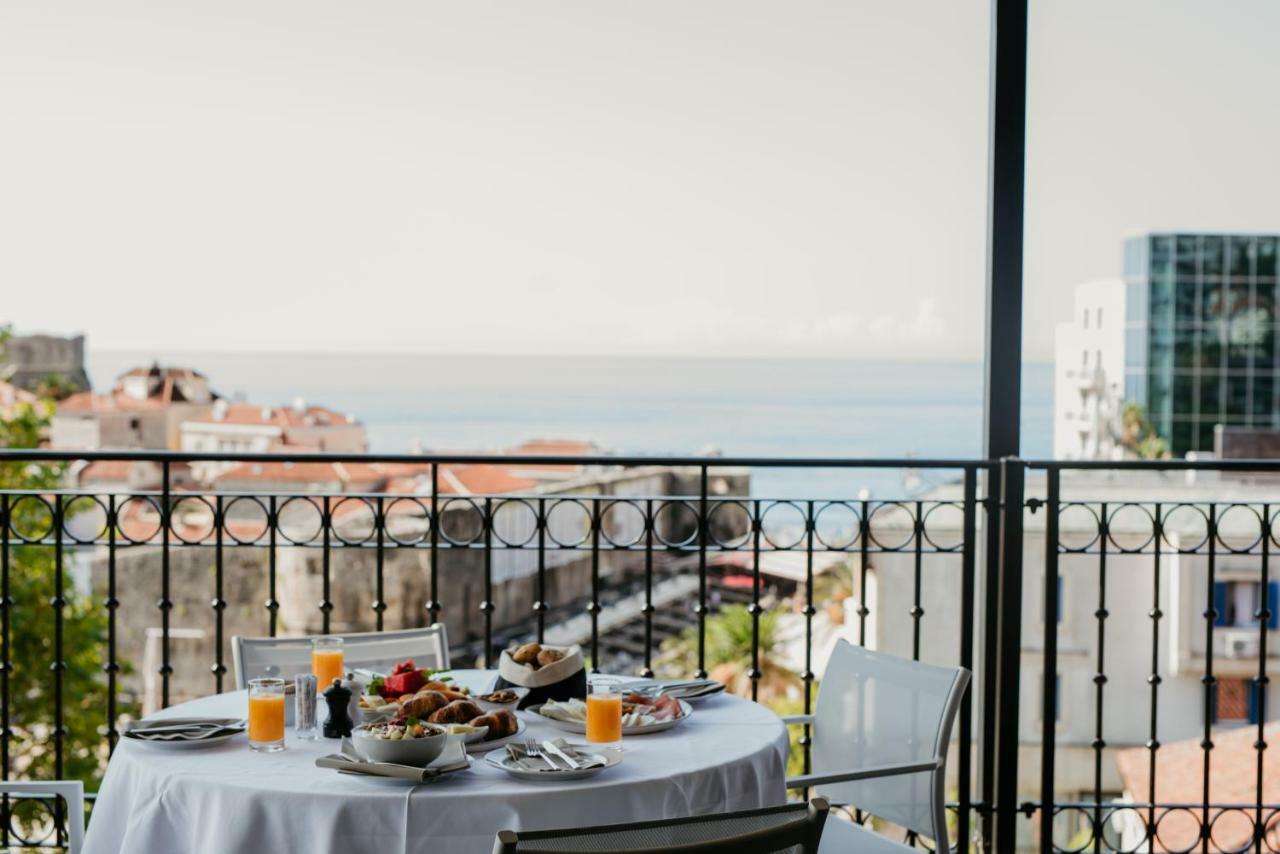 Hotel Majestic Budva Exterior photo